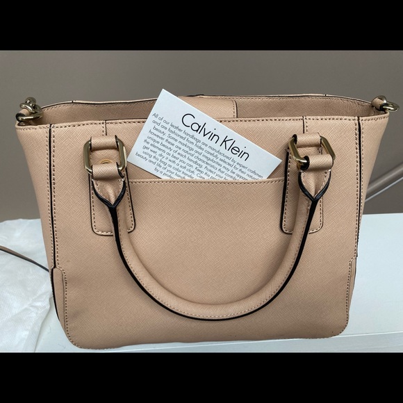 Calvin Klein NWOT top handle satchel bag - Picture 4 of 8